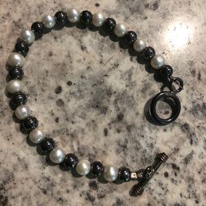Beaded Bracelet - Pearl & Graphite